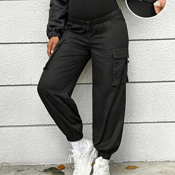 Black Casual Womens Maternity Flap Pocket Side Adjustable Waist Cargo Pants - Picture 2 of 6